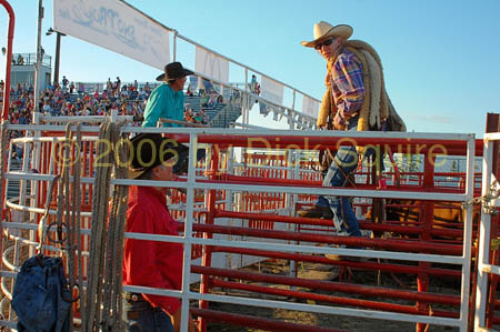 Hutchinson,06 080