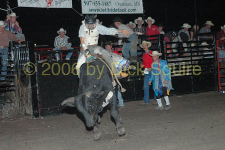 Owatonna 06 047