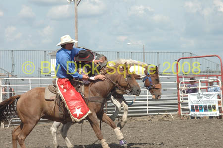 Hutch 08 011